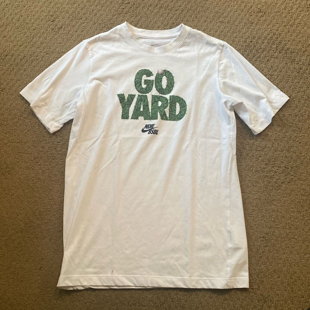 YXL Nike ⚾️ tee